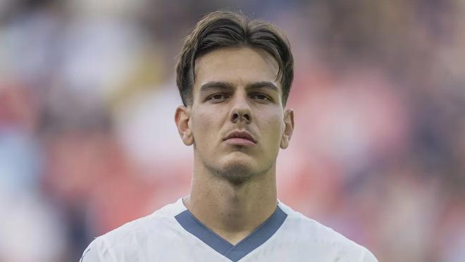 的防守压力 的防守压力