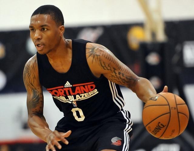 为他加油助 为他加油助