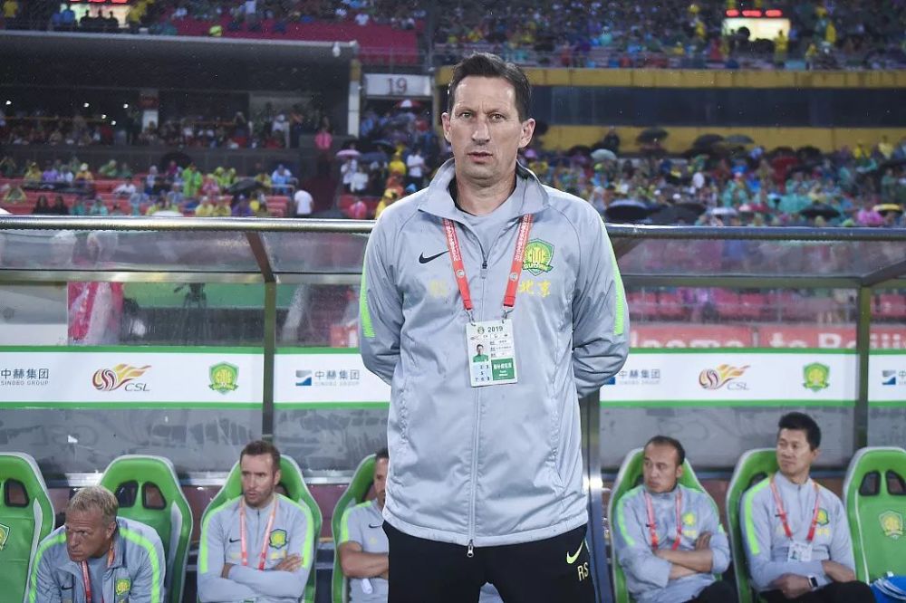 的团队配合 的团队配合